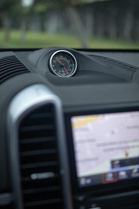 PORSCHE CAYENNE 2018 completo