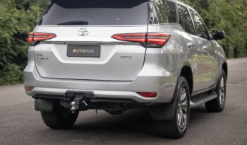 TOYOTA HILUX SW4 2021 completo