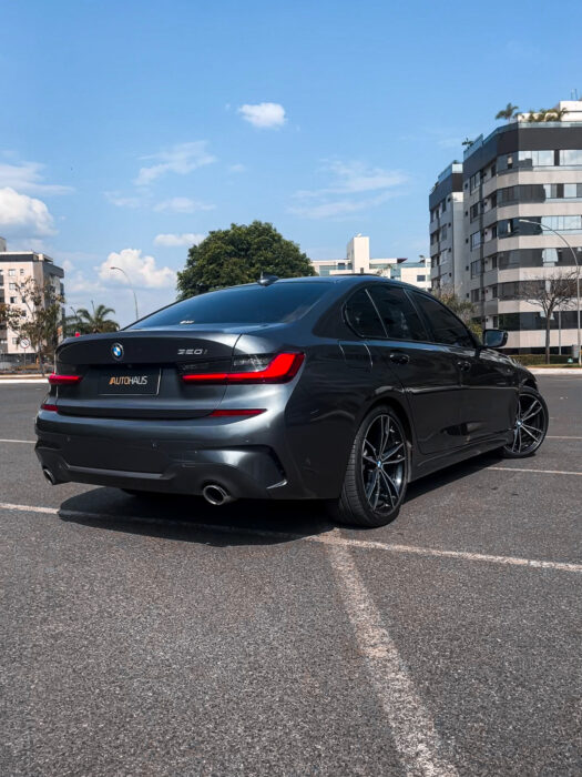 BMW 320i 2020 completo