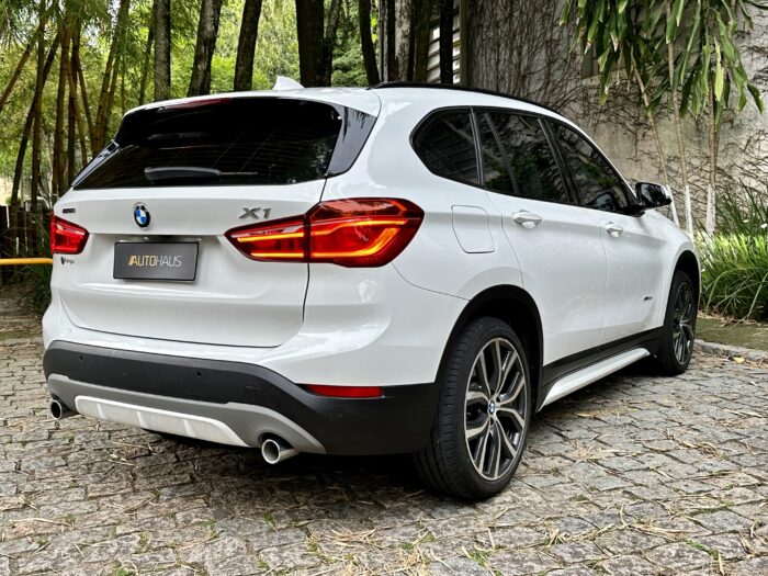 BMW X1 2018 completo