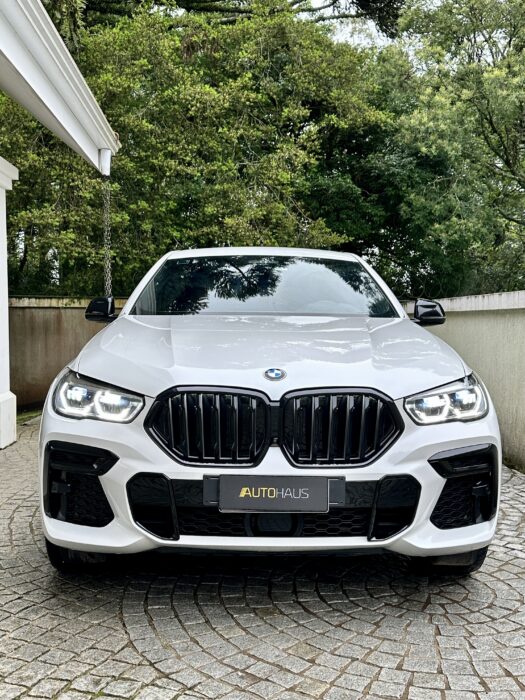 BMW X6 2022 completo