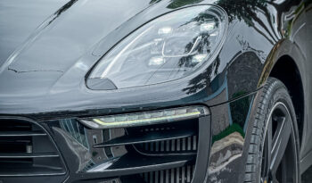 PORSCHE MACAN 2018 completo