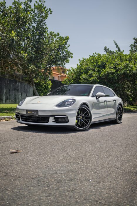 PORSCHE PANAMERA 4 2020 completo