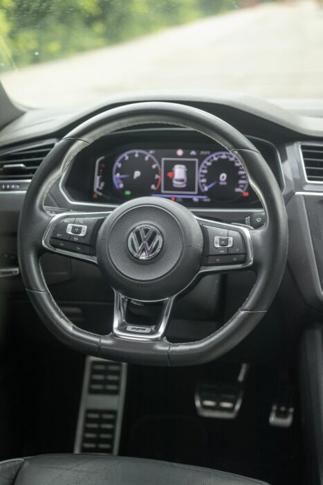 VOLKSWAGEN TIGUAN 2020 completo