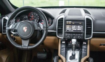 PORSCHE CAYENNE 2014 completo