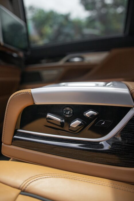 BMW 745LE 2021 completo