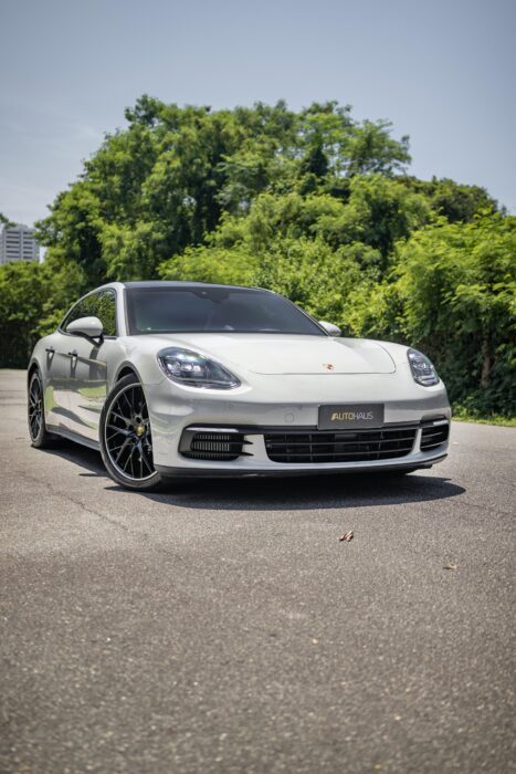 PORSCHE PANAMERA 4 2020 completo