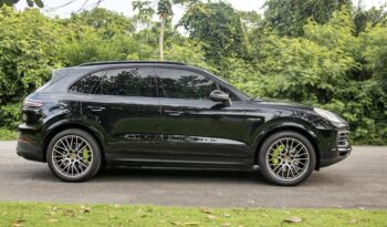 PORSCHE CAYENNE 2023 completo