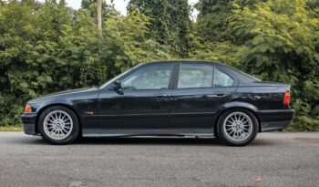 BMW 328i 1996 completo