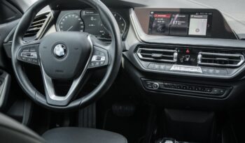 BMW 218i 2020 completo