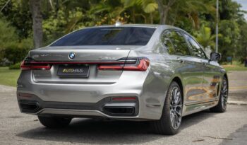 BMW 745LE 2021 completo