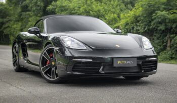 PORSCHE 718 Boxster 2017 completo