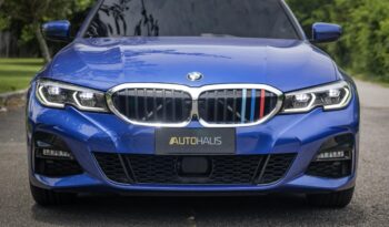 BMW 330e 2022 completo
