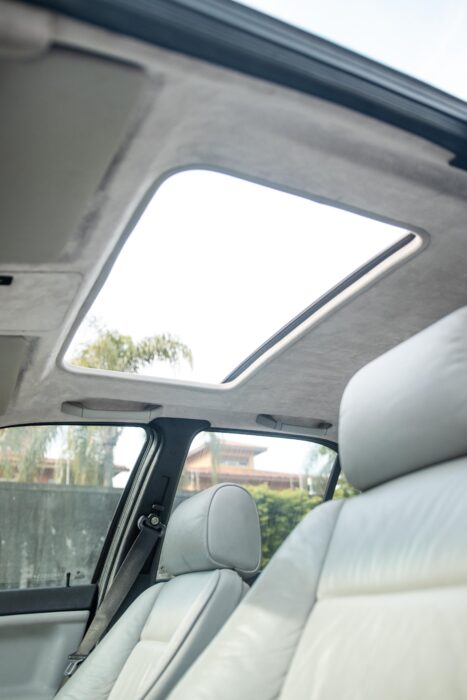 BMW 328i 1996 completo