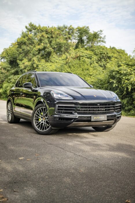 PORSCHE CAYENNE 2023 completo