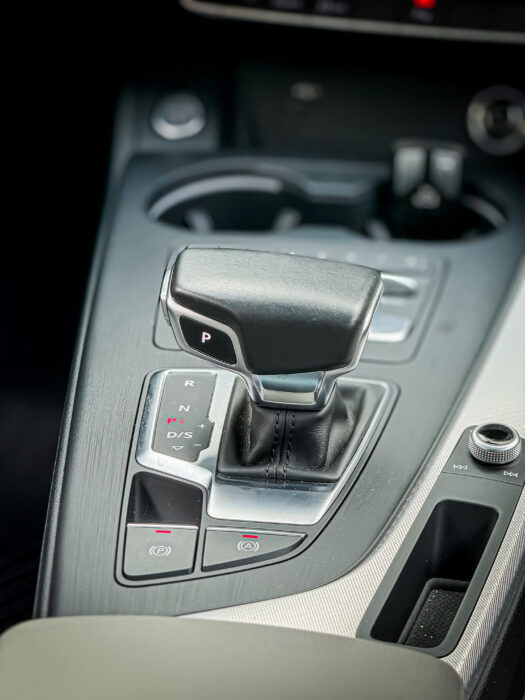 AUDI A5 2019 completo