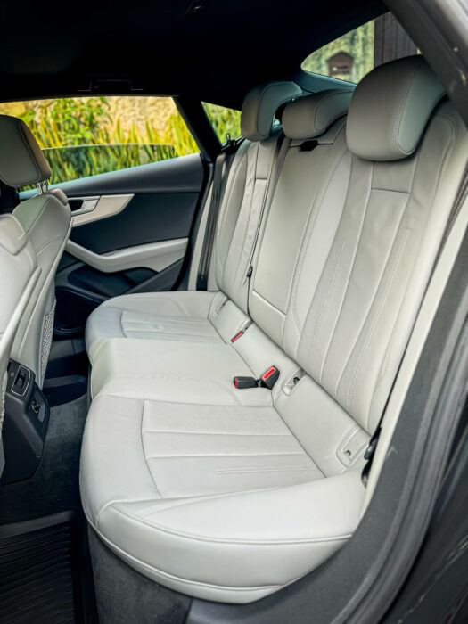 AUDI A5 2019 completo