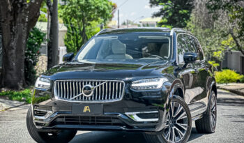 VOLVO XC90 2022 completo