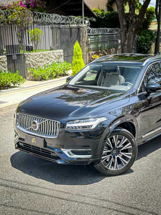 VOLVO XC90 2022 completo