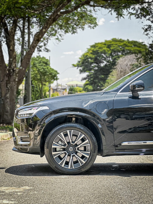 VOLVO XC90 2022 completo