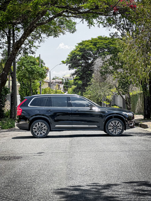 VOLVO XC90 2022 completo