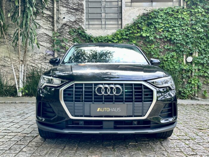 AUDI Q3 2021 completo