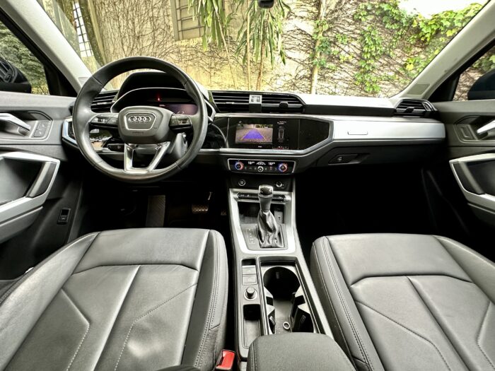 AUDI Q3 2021 completo