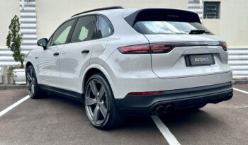 PORSCHE CAYENNE 2023 completo