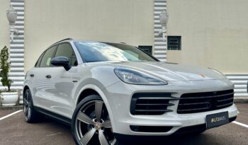 PORSCHE CAYENNE 2023 completo