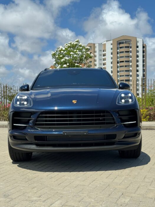 PORSCHE MACAN 2021 completo