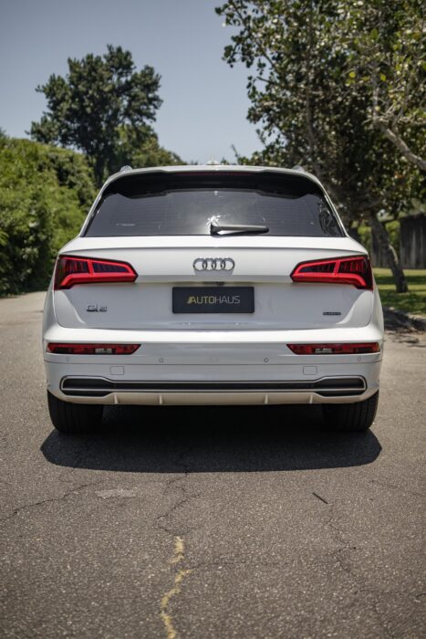 AUDI Q5 2020 completo