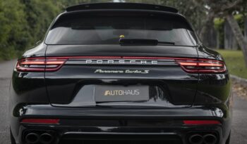 PORSCHE PANAMERA 2018 completo