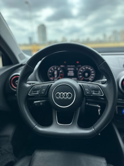 AUDI A3 2018 completo