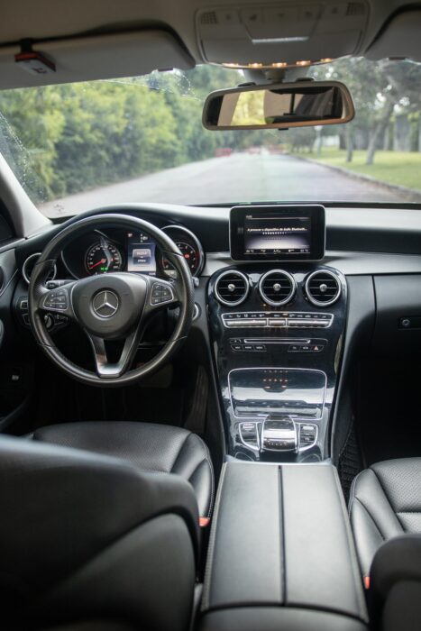 MERCEDES-BENZ C 180 2015 completo