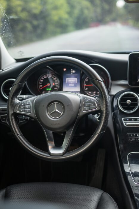 MERCEDES-BENZ C 180 2015 completo