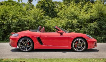 PORSCHE 718 Boxster 2018 completo