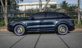 PORSCHE CAYENNE 2023 completo