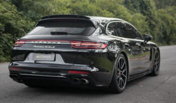 PORSCHE PANAMERA 2018 completo