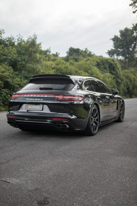 PORSCHE PANAMERA 2018 completo