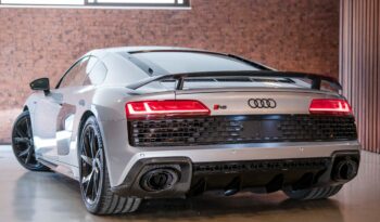 AUDI R8 2021 completo