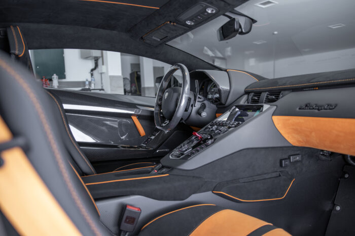 LAMBORGHINI AVENTADOR 2022 completo