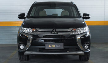 MITSUBISHI OUTLANDER 2018 completo