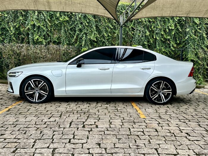 VOLVO S60 2020 completo