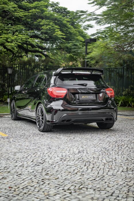 MERCEDES-BENZ A 45 AMG 2015 completo