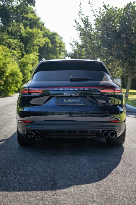 PORSCHE CAYENNE 2019 completo