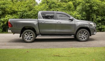 TOYOTA HILUX 2020 completo