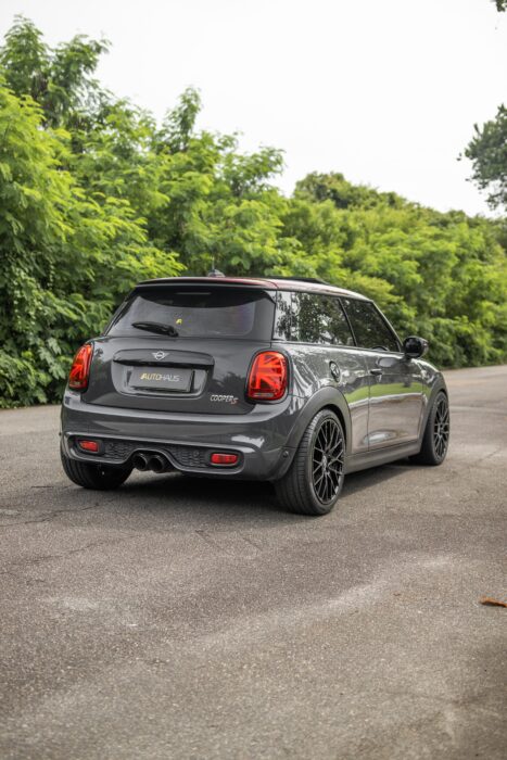MINI COOPER 2020 completo