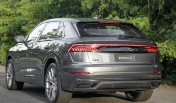 AUDI Q8 2020 completo