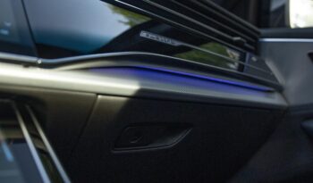 AUDI Q8 2020 completo