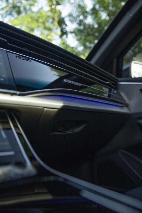 AUDI Q8 2020 completo